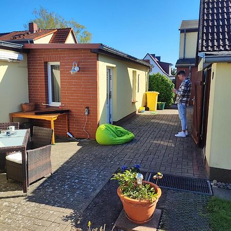 Ostsee Ferienhaus Mit Whirlpool Wolgast Extérieur photo